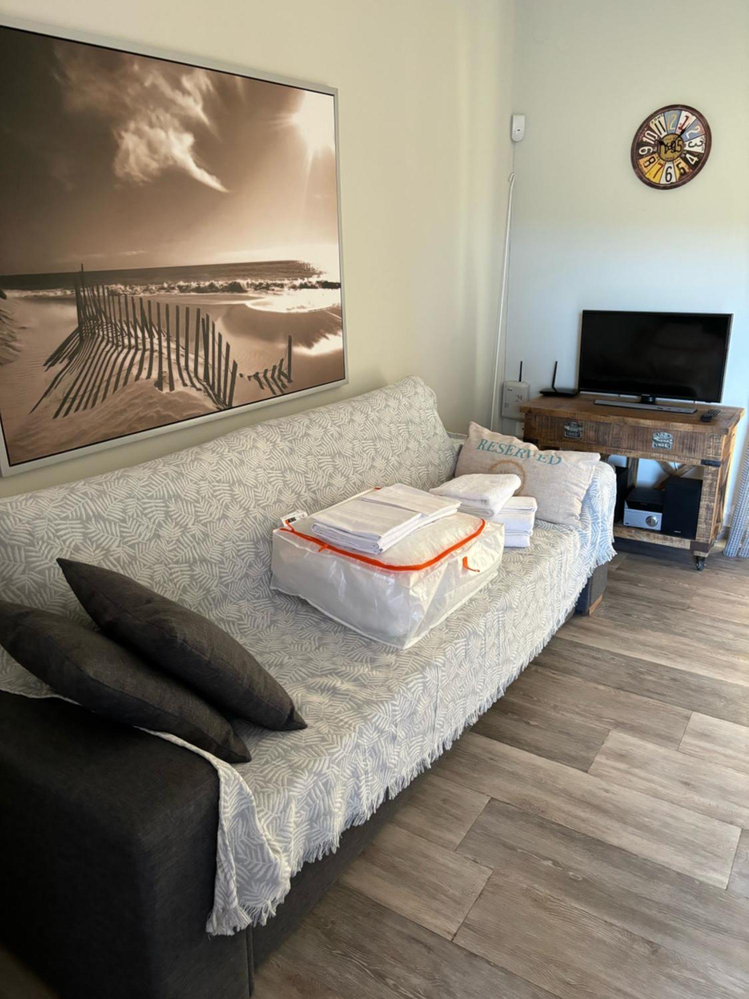 Beach House In Kandia Apartment Exterior photo